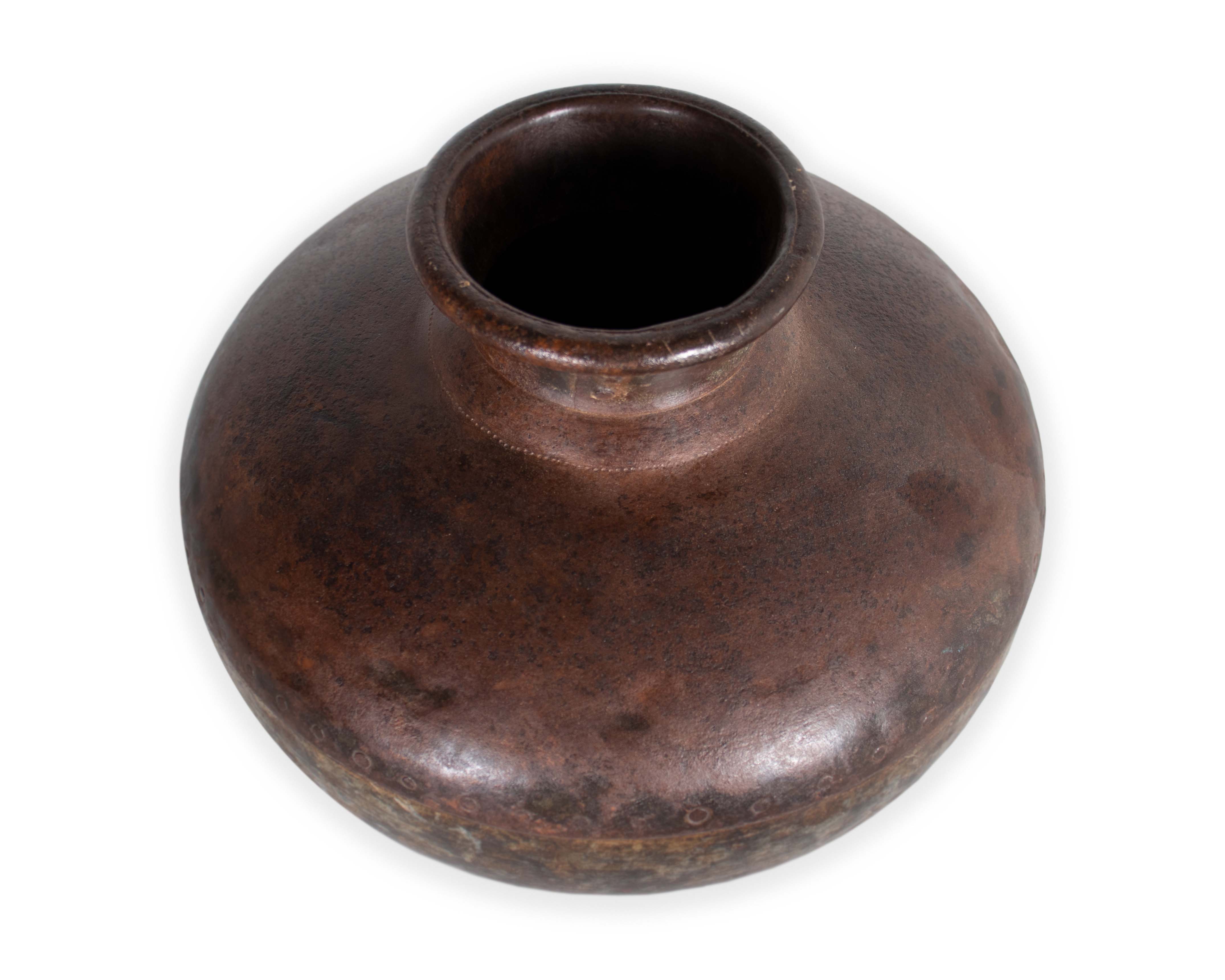 Metal Jar with Panel Design