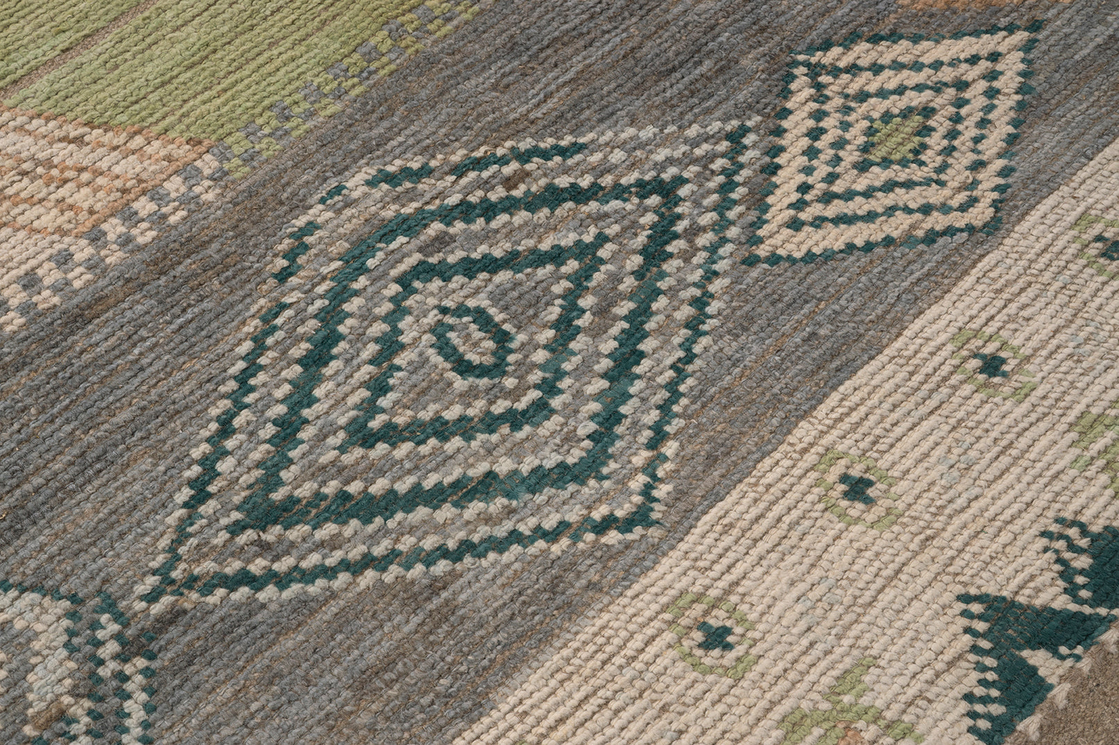 Modern Tulu Weave Rug