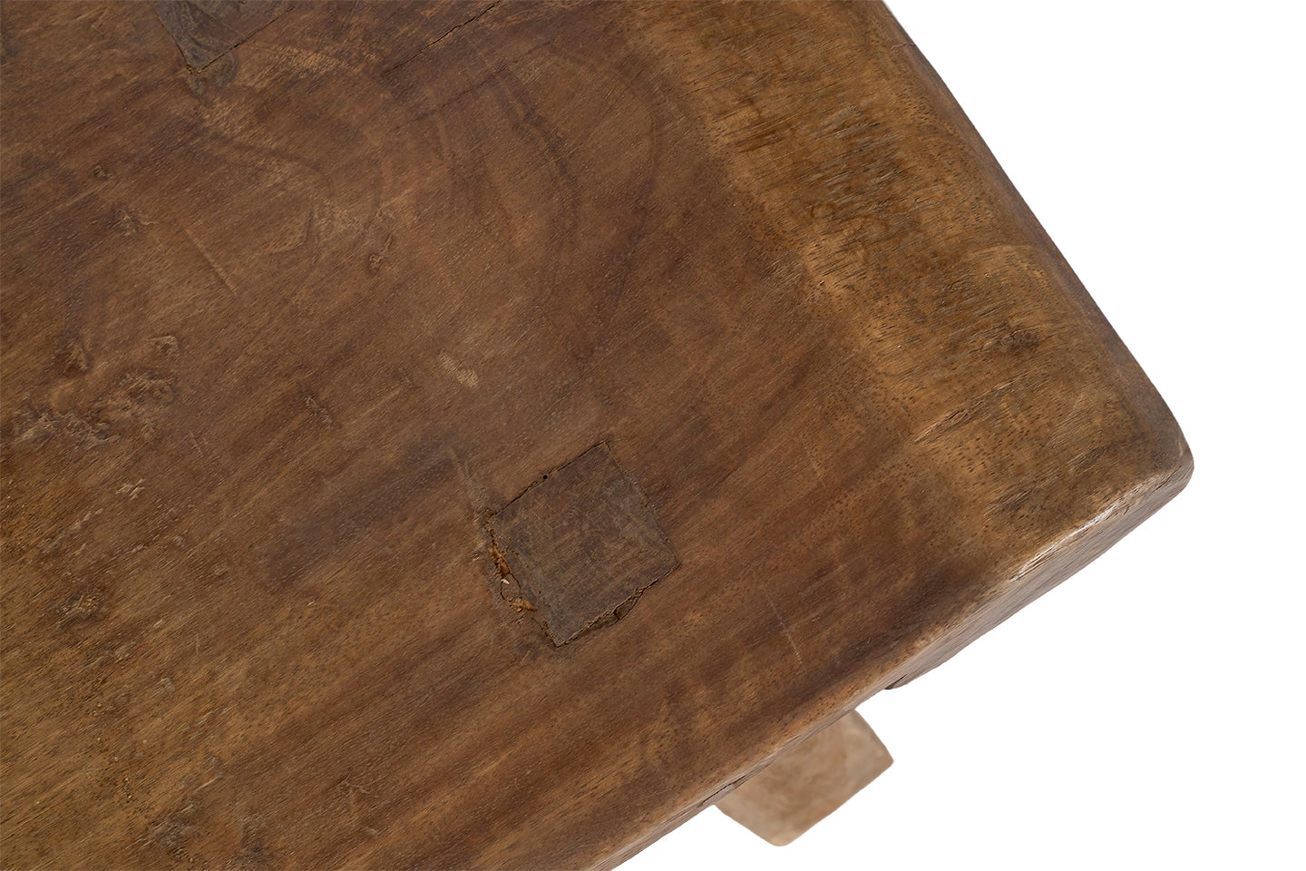 Scalloped Weathered Elm Bench