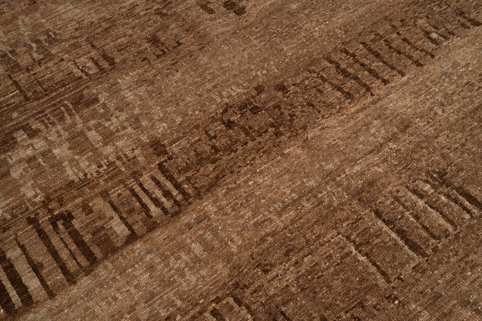 Modern Woven Wool Rug in Cognac Tone