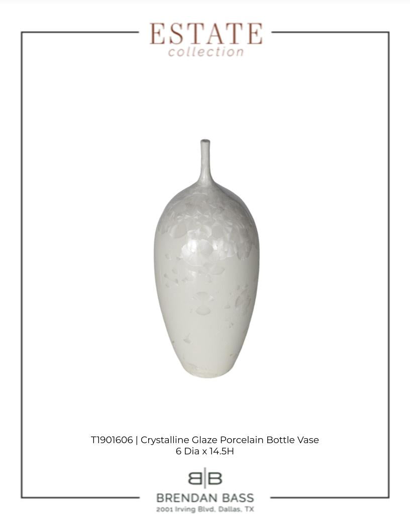 White Crystaline Glaze Porcelain Bottle Vase