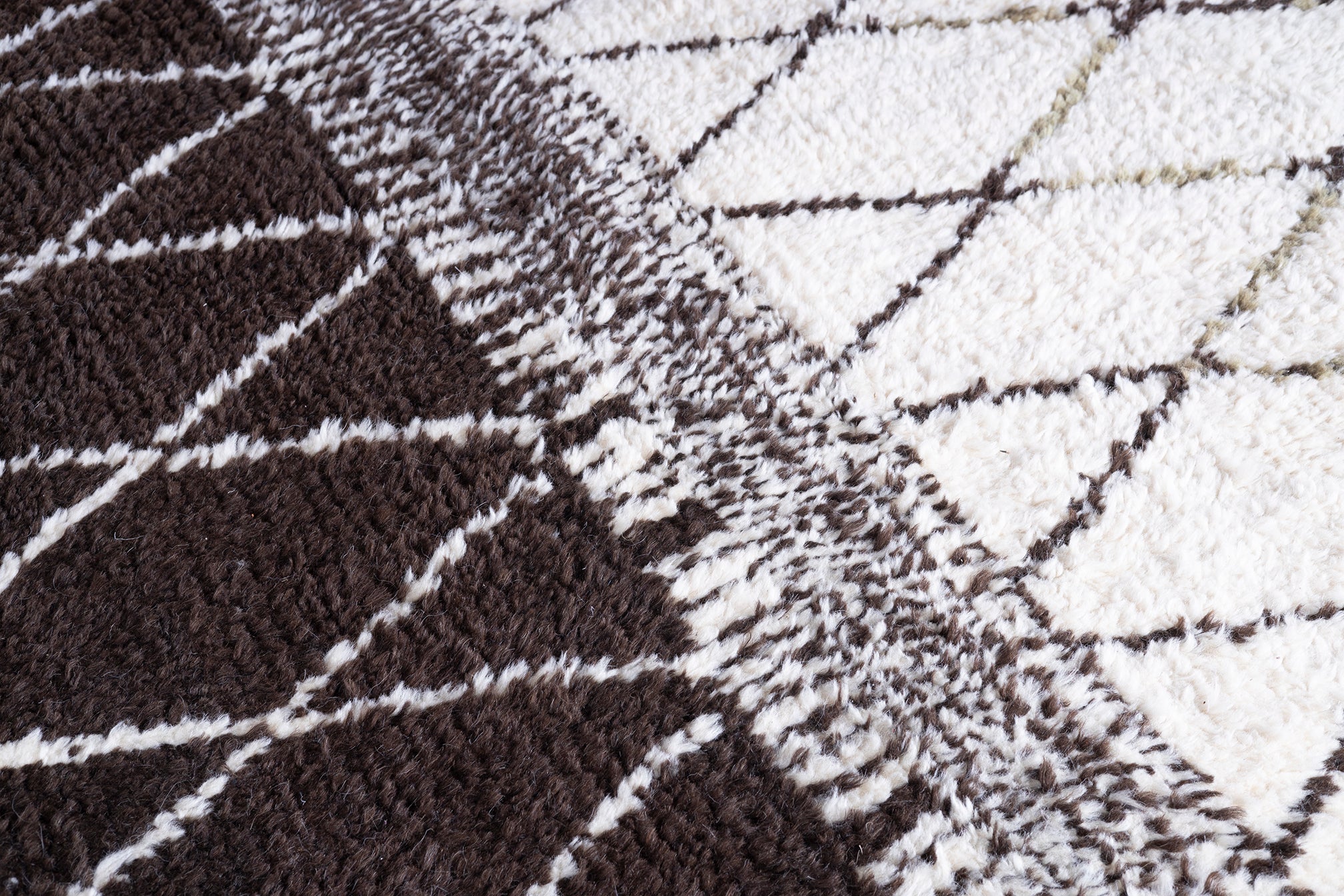 Hand Woven Turkish Tulu Rug in Tri Color Weave